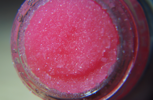 Lush Bubble Gum Lip Scrub 11