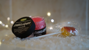 Lush Bubble Gum Lip Scrub 13