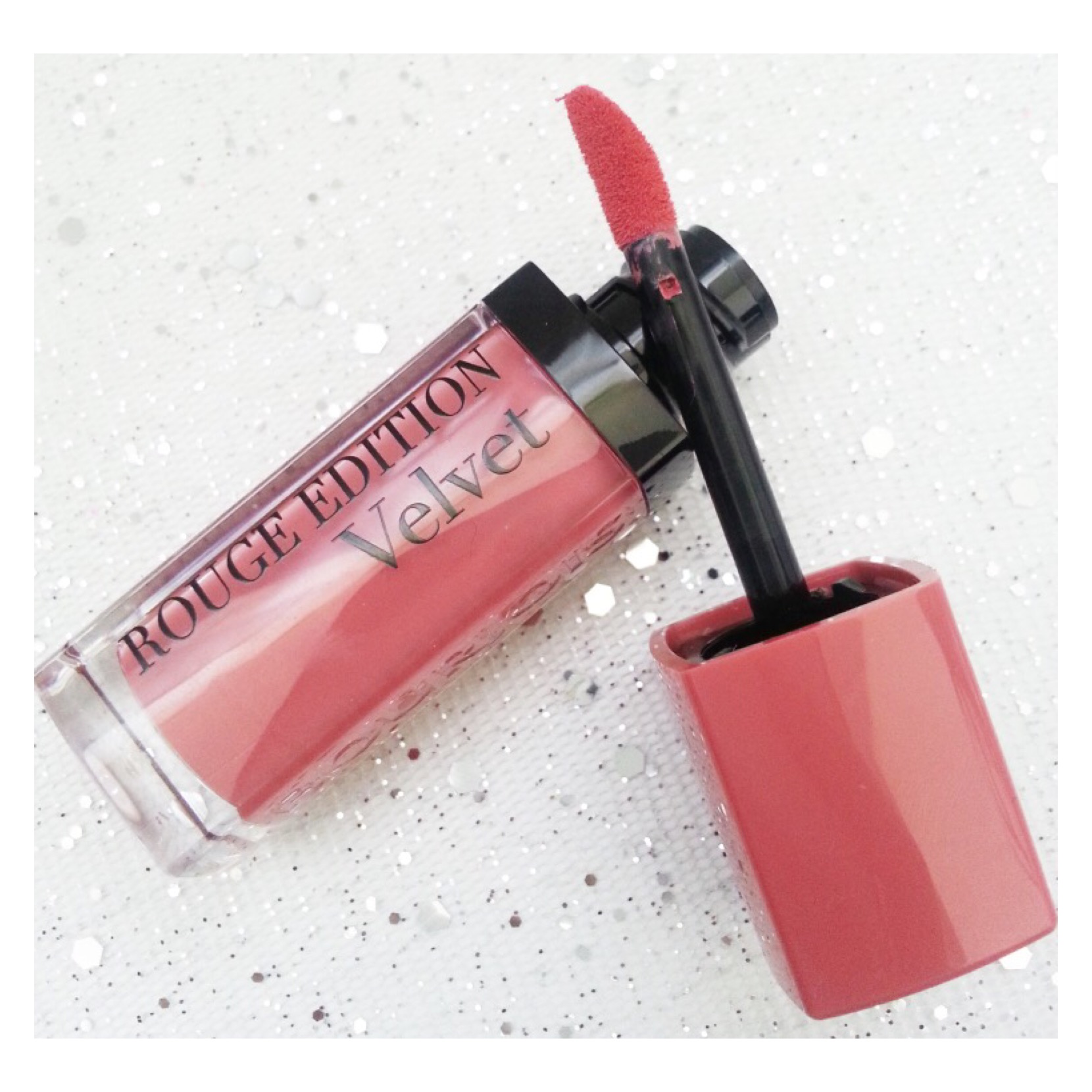 Tatiana's Blog | Bourjois Rouge Edition Velvet Lipstick