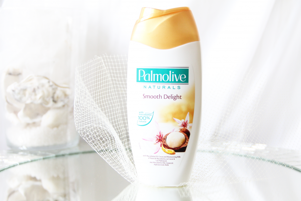 Palmolive Smooth Delight 3