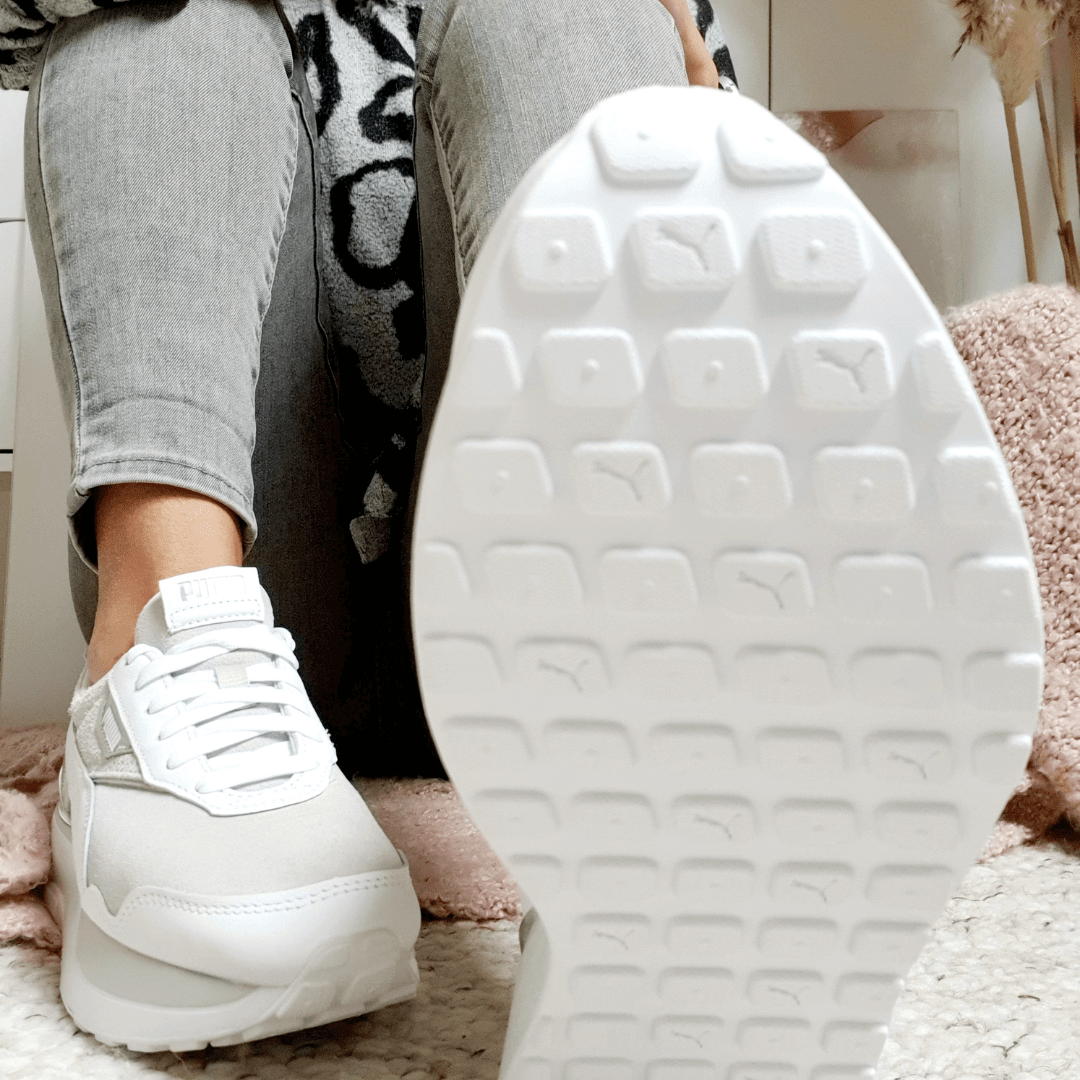 Puma Grey White Sneaker